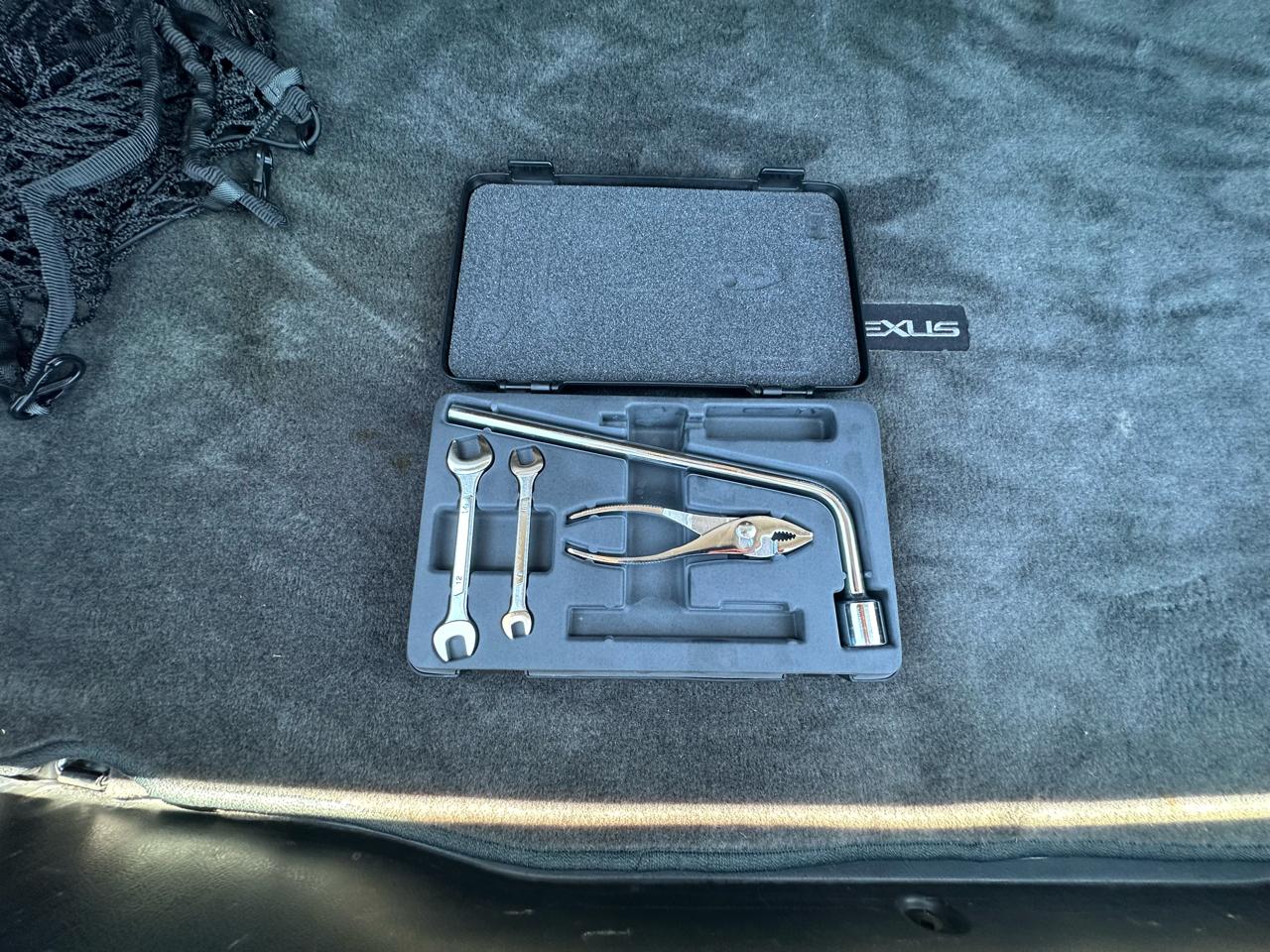 Lexus LS 430 Sedan 2004