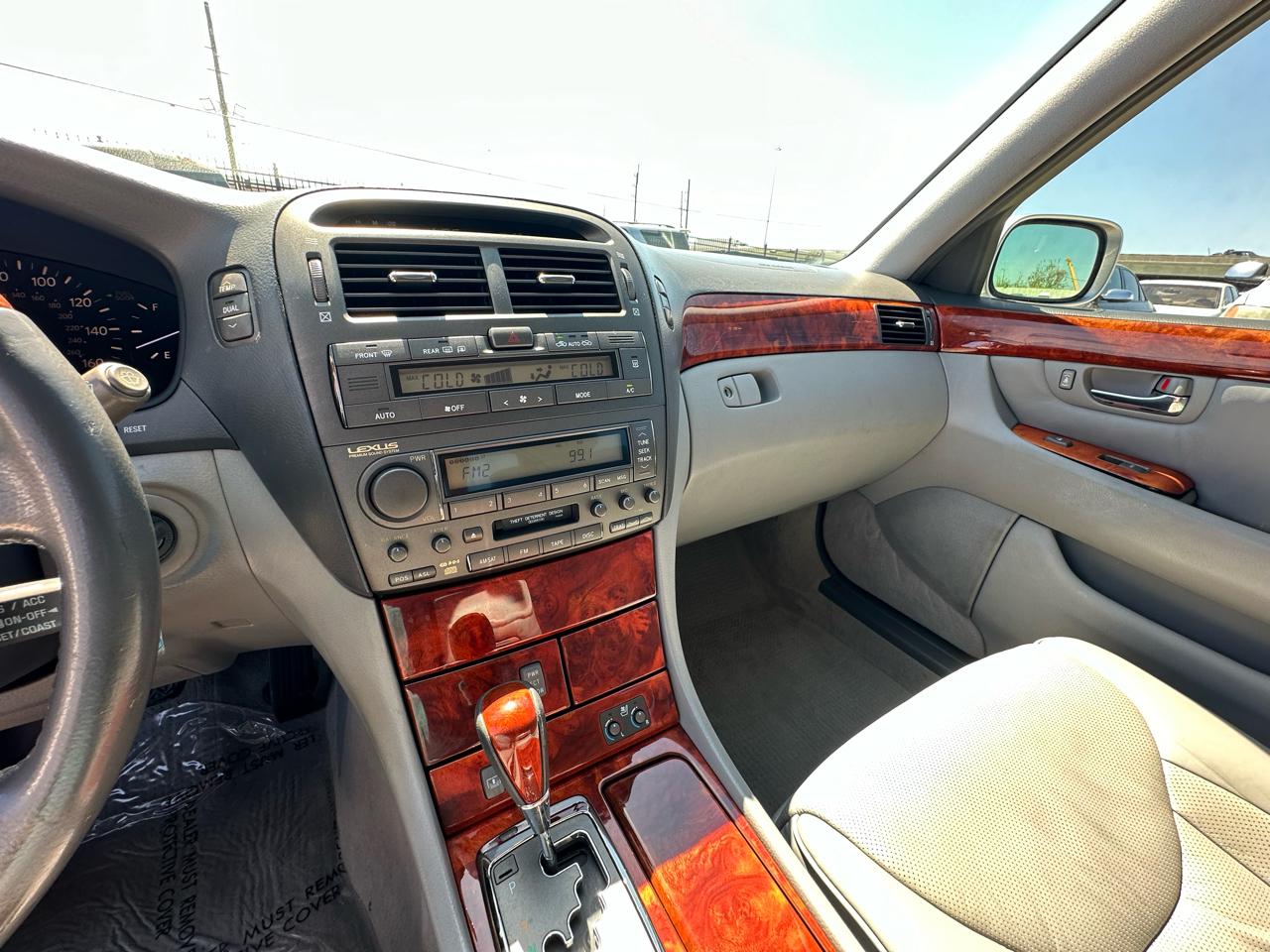 Lexus LS 430 Sedan 2004