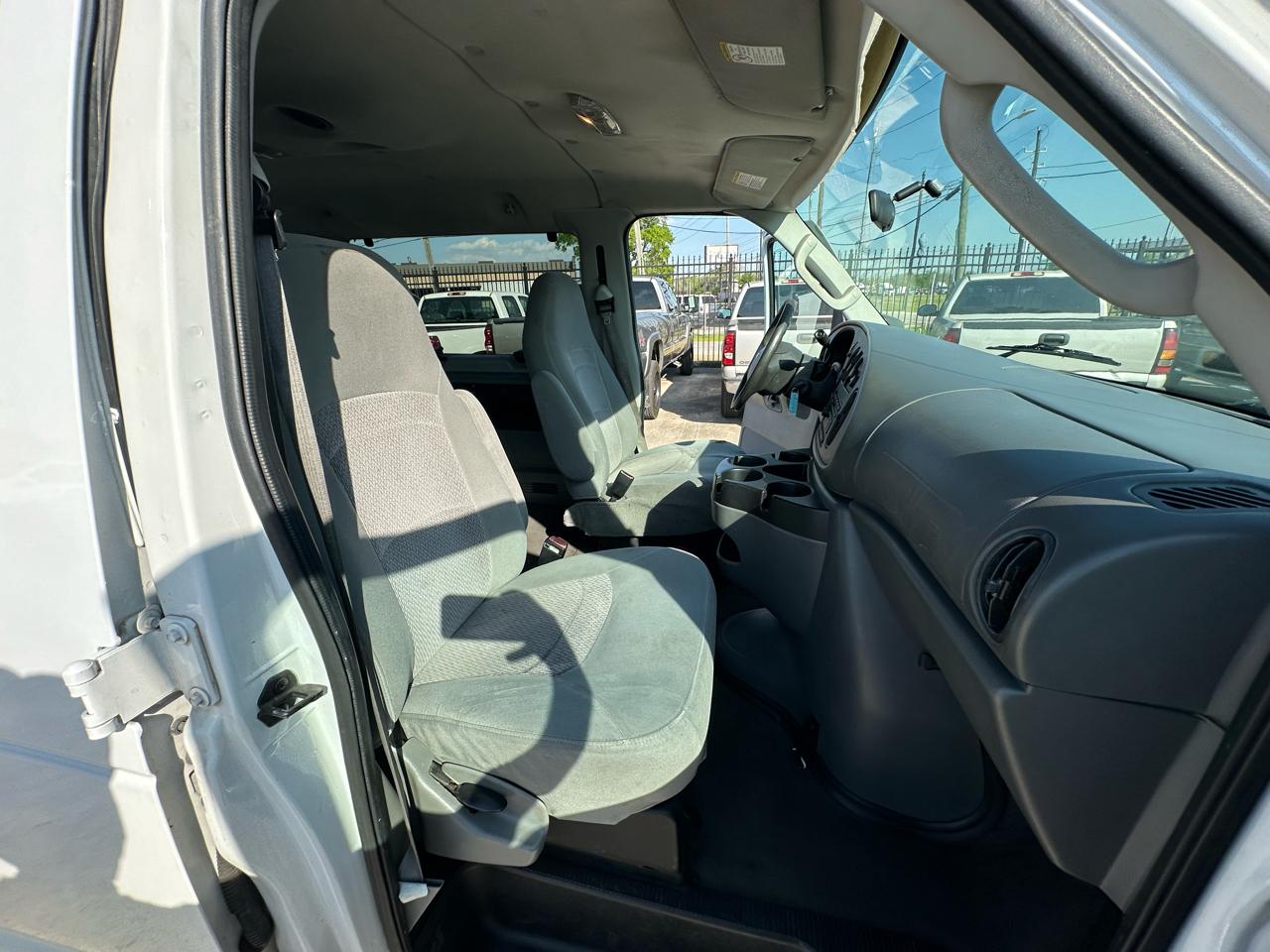 Ford Econoline E-350 Extended 2006