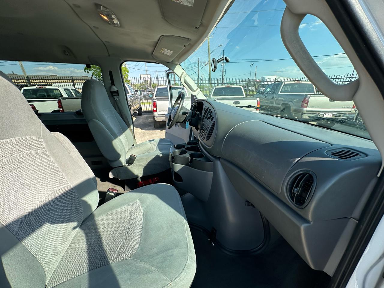 Ford Econoline E-350 Extended 2006