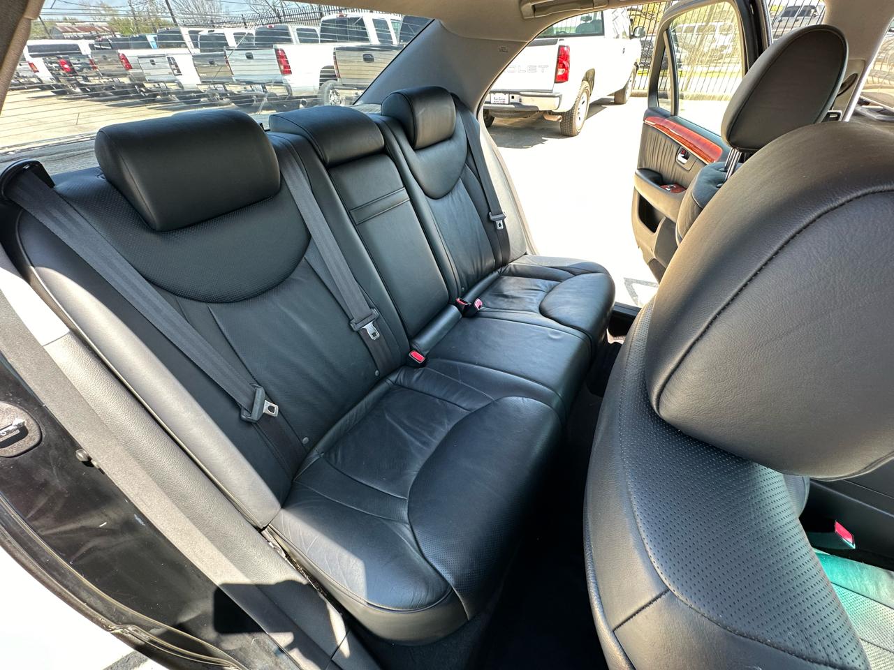 Lexus LS 430 Sedan 2006