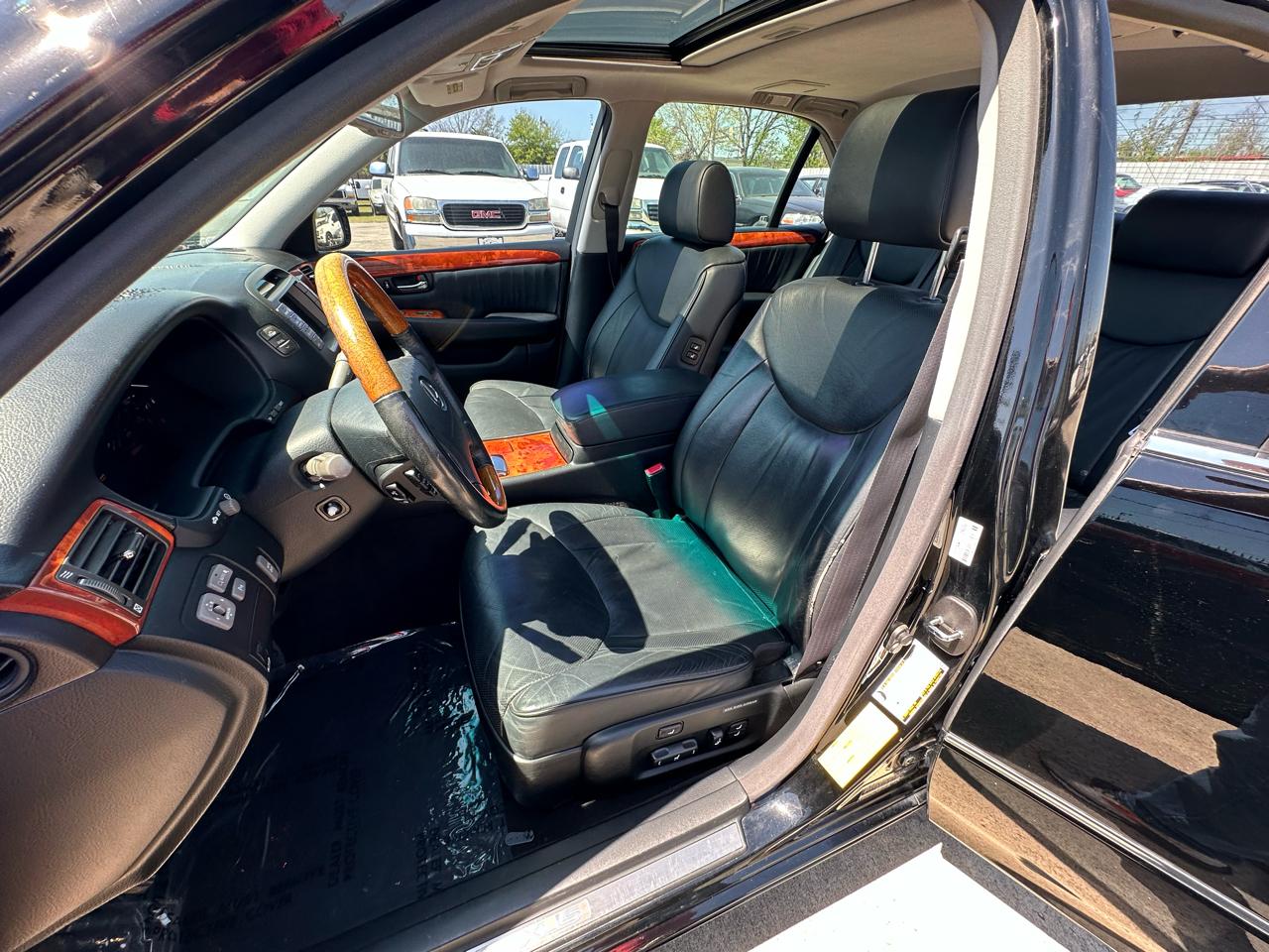 Lexus LS 430 Sedan 2006