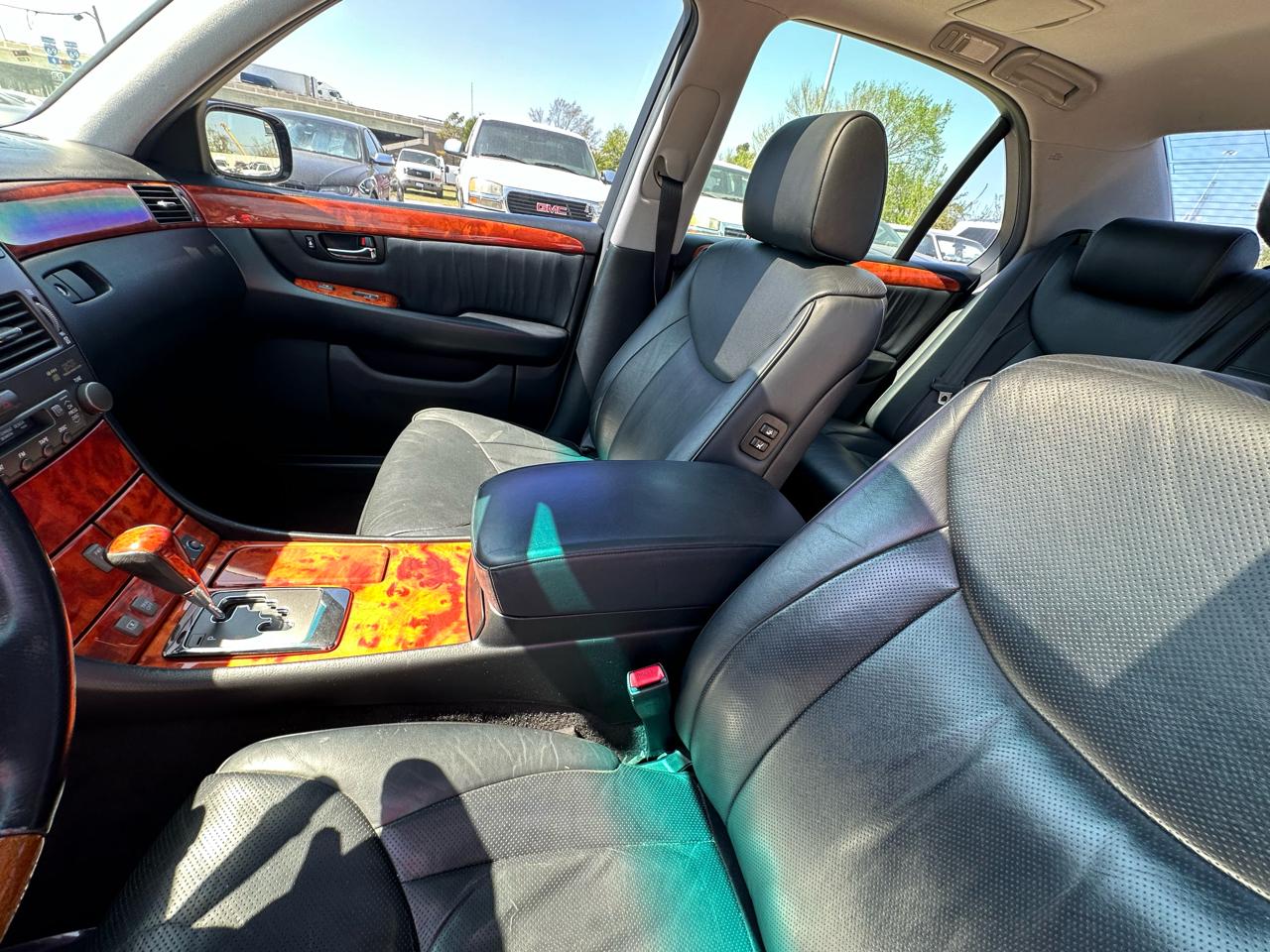 Lexus LS 430 Sedan 2006