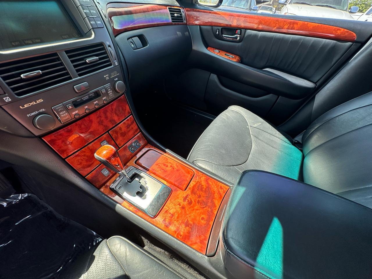 Lexus LS 430 Sedan 2006