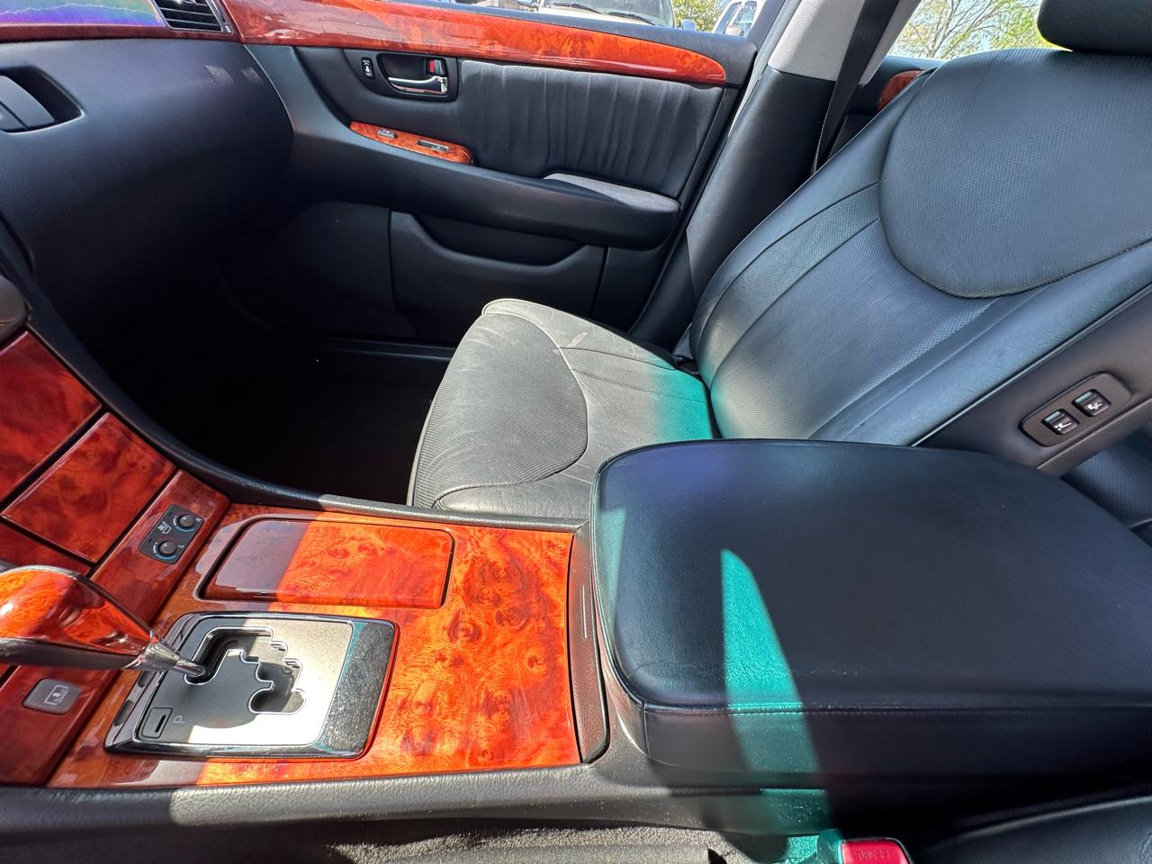 Lexus LS 430 Sedan 2006