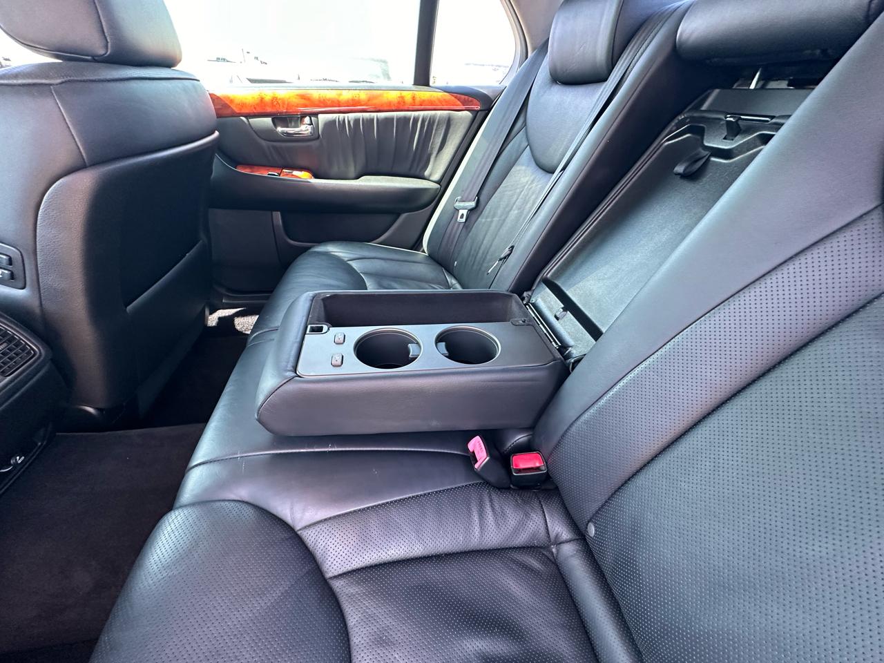 Lexus LS 430 Sedan 2006