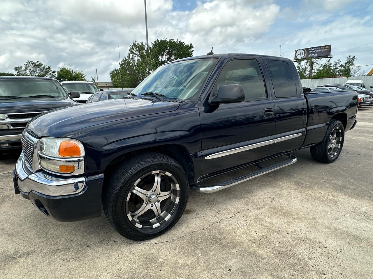 GMC Sierra 1500 SLT Ext. Cab Short Bed 2WD 2004