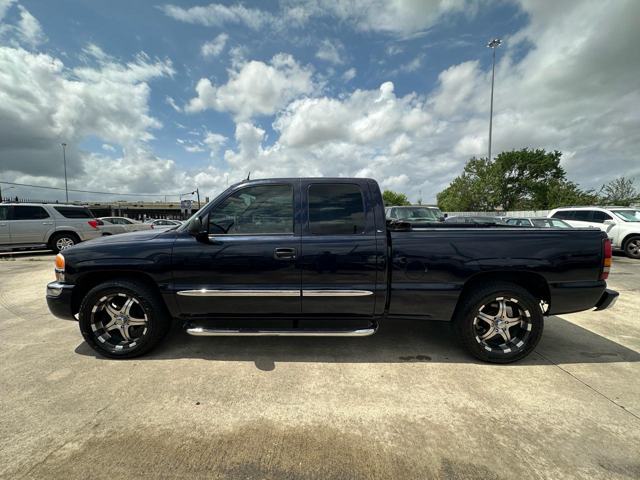 GMC Sierra 1500 SLT Ext. Cab Short Bed 2WD 2004