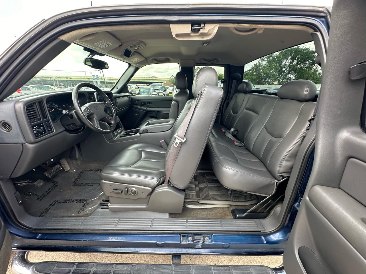 GMC Sierra 1500 SLT Ext. Cab Short Bed 2WD 2004