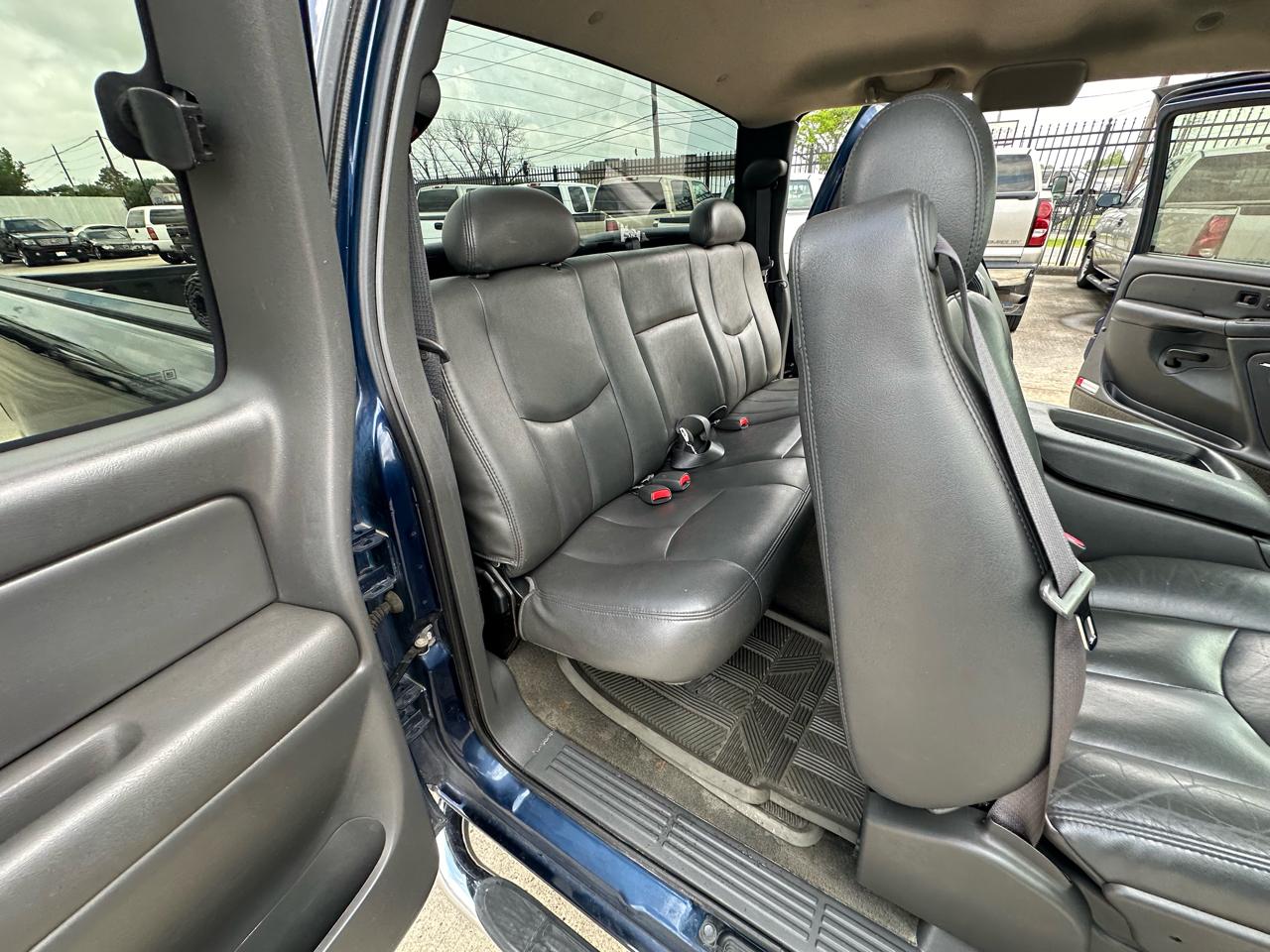 GMC Sierra 1500 SLT Ext. Cab Short Bed 2WD 2004