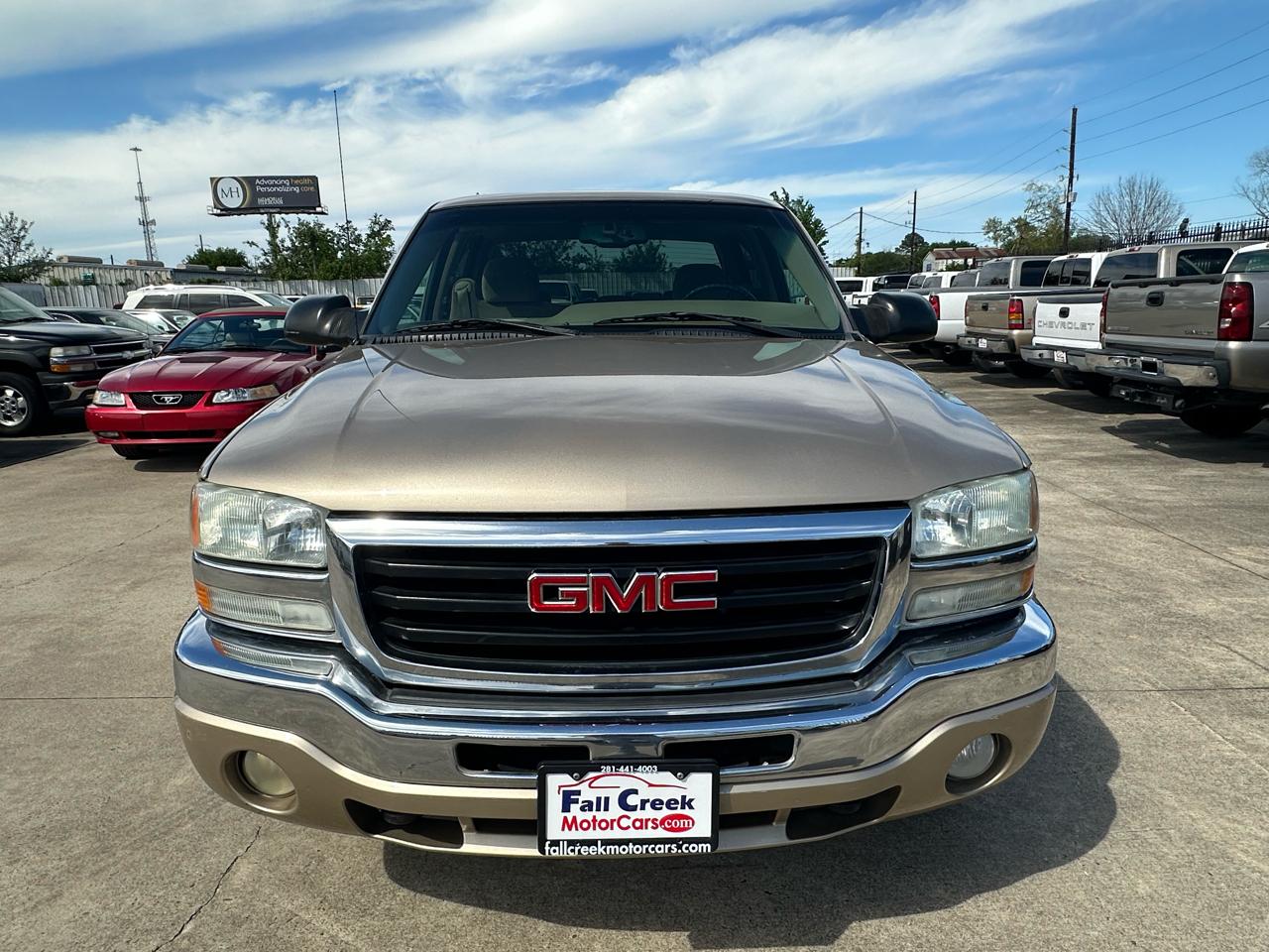 GMC Sierra 2500 SLE Crew Cab 2WD 2004