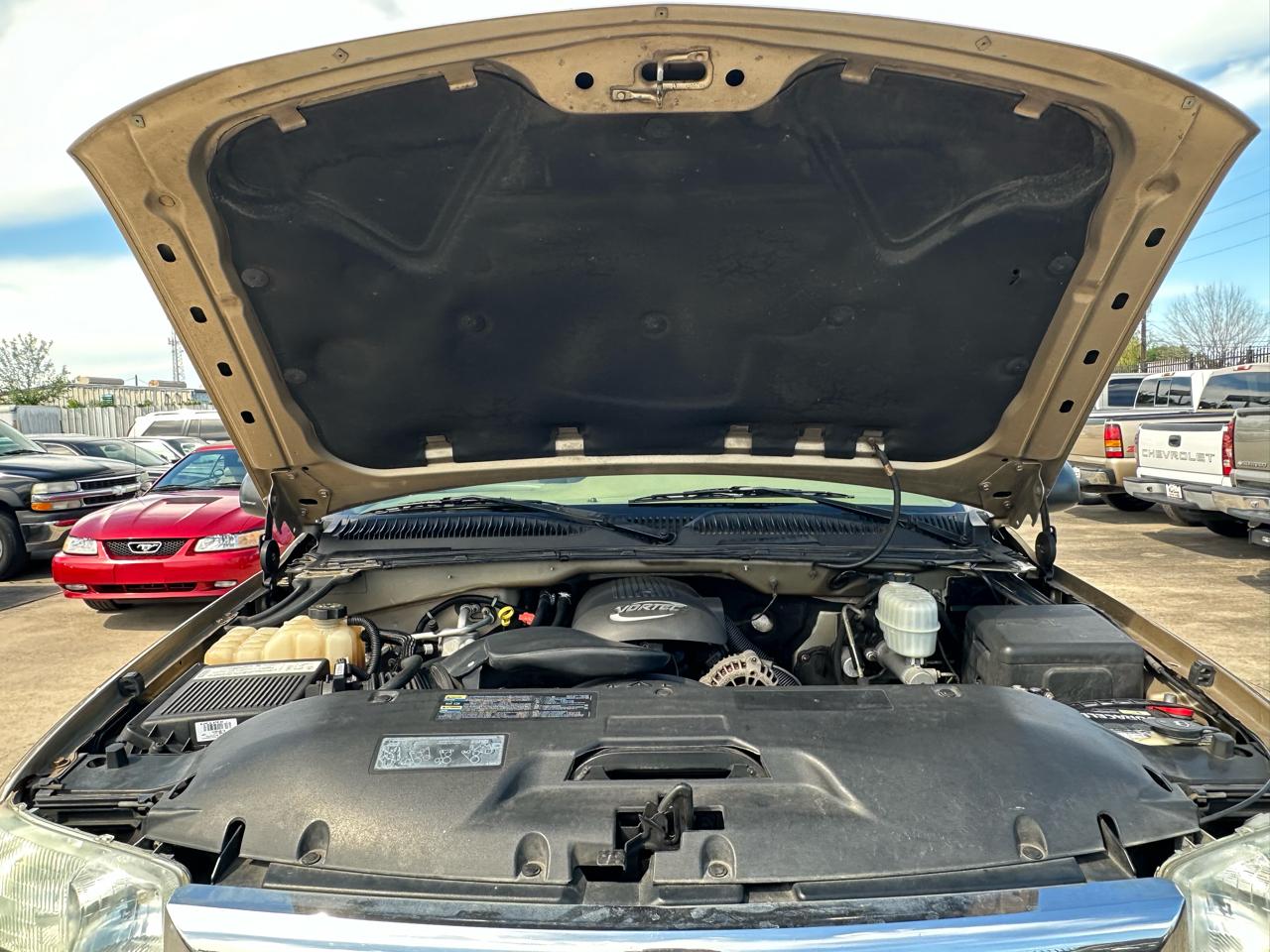 GMC Sierra 2500 SLE Crew Cab 2WD 2004