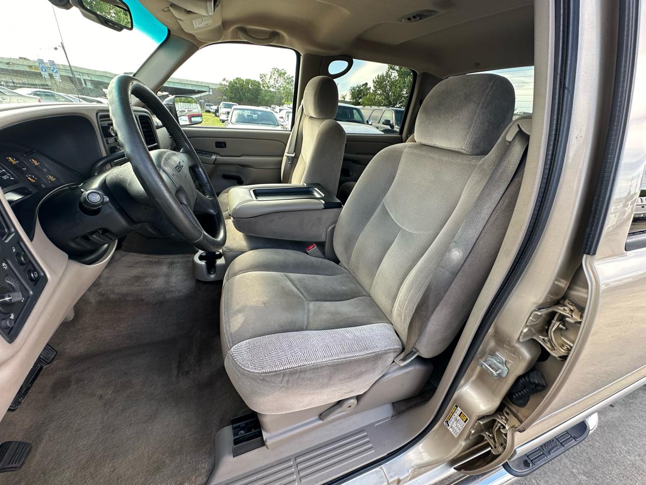 GMC Sierra 2500 SLE Crew Cab 2WD 2004