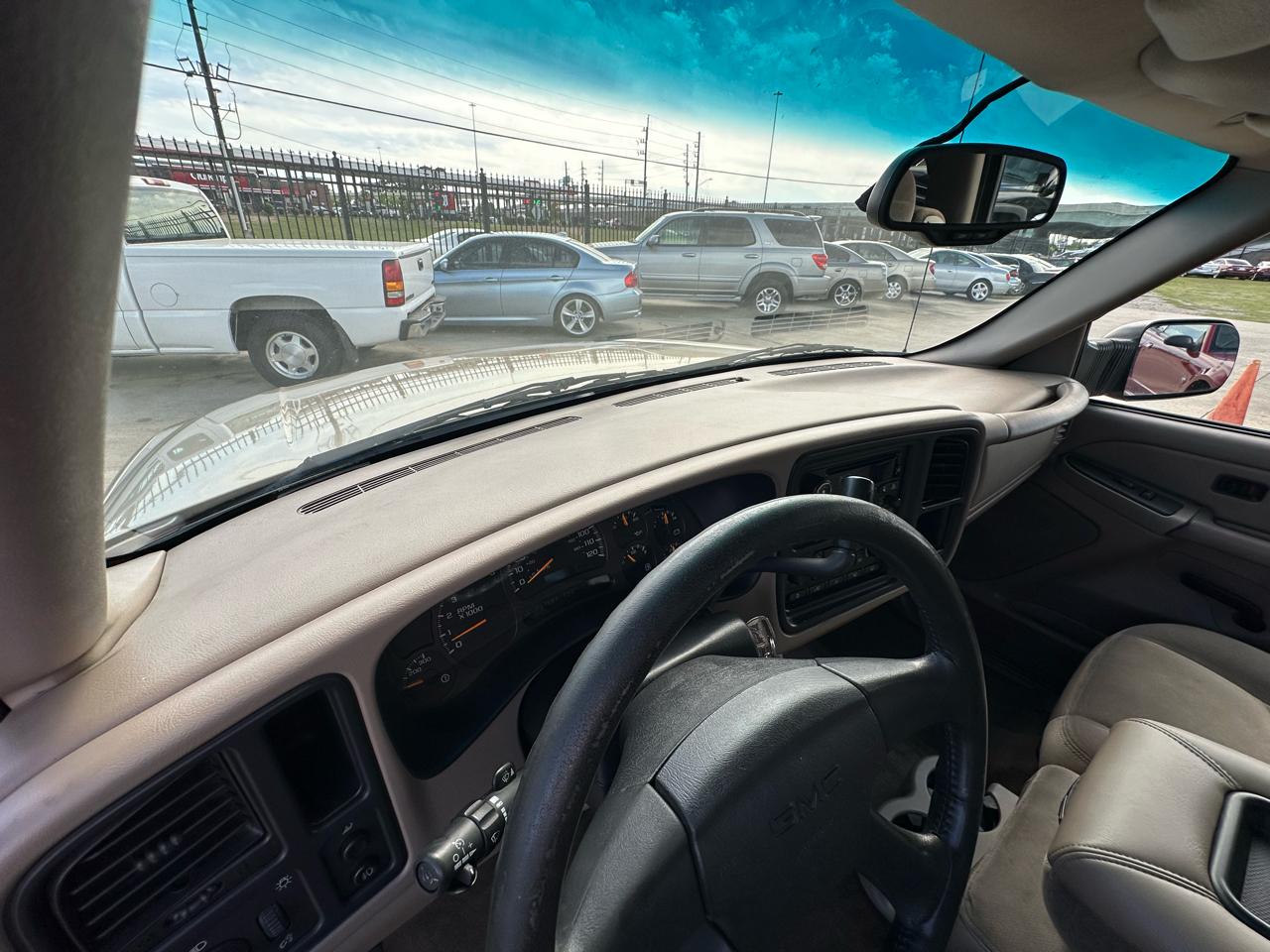 GMC Sierra 2500 SLE Crew Cab 2WD 2004