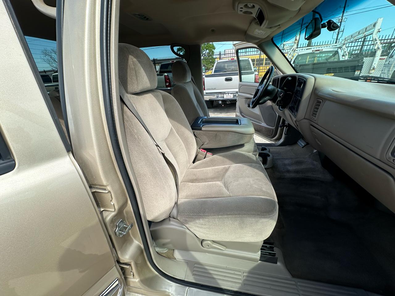 GMC Sierra 2500 SLE Crew Cab 2WD 2004