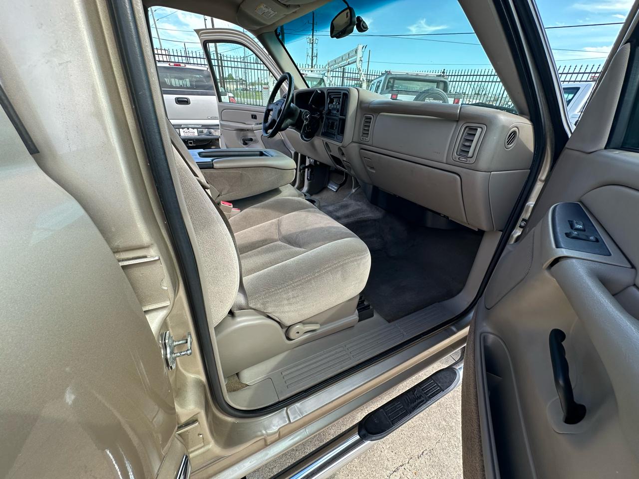 GMC Sierra 2500 SLE Crew Cab 2WD 2004