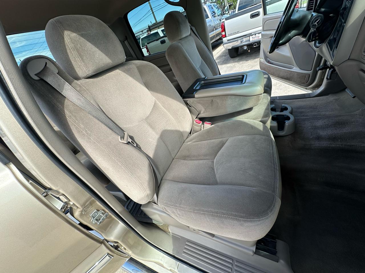 GMC Sierra 2500 SLE Crew Cab 2WD 2004