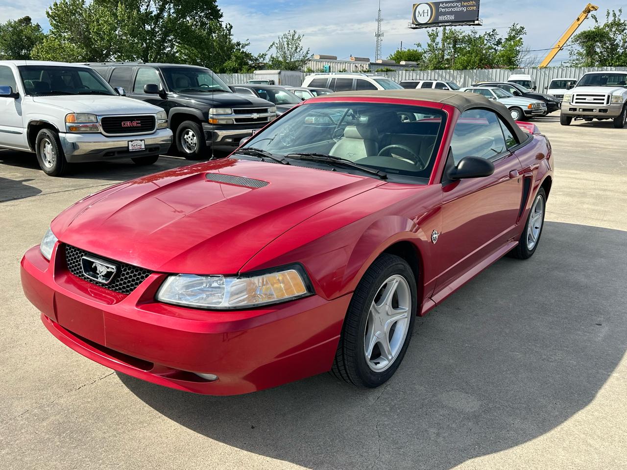 Ford Mustang GT convertible 1999