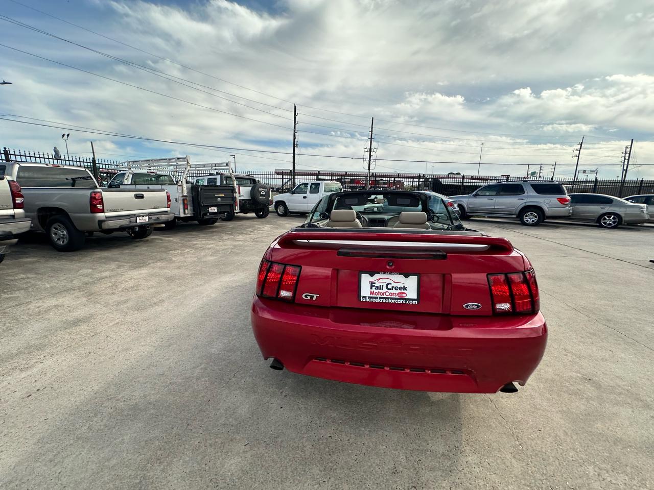 Ford Mustang GT convertible 1999
