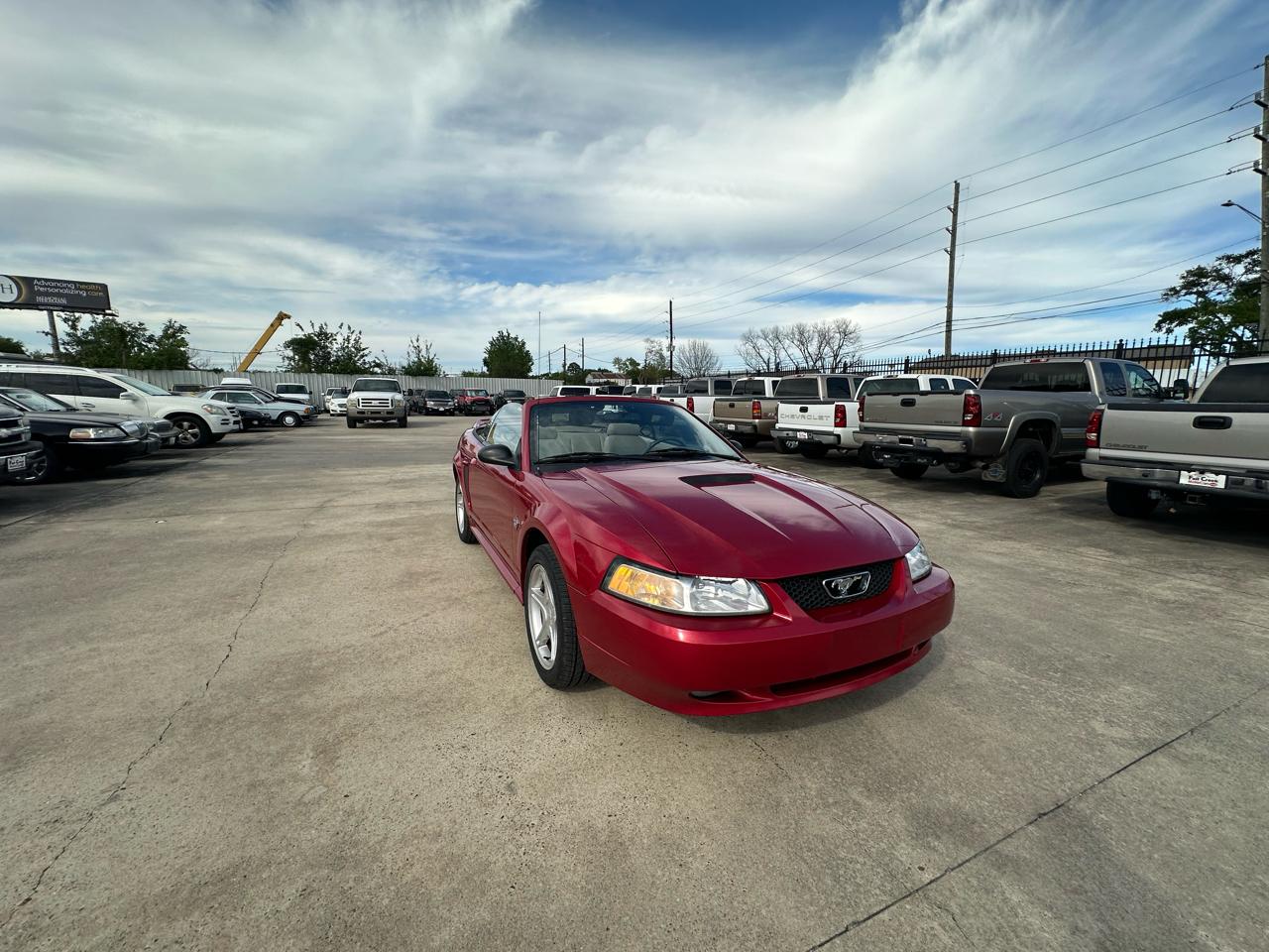 Ford Mustang GT convertible 1999