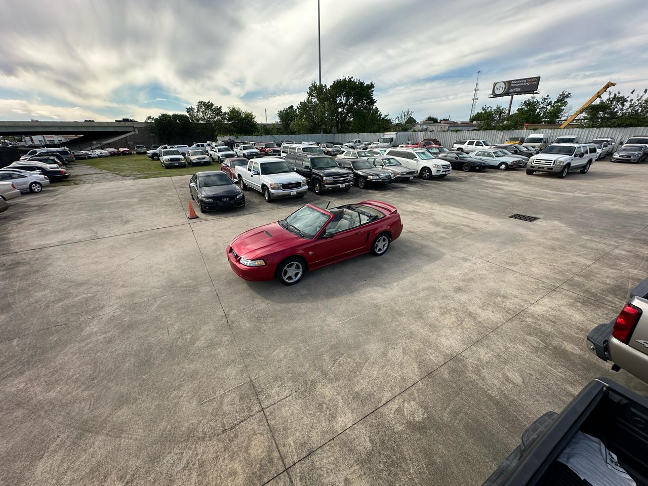 Ford Mustang GT convertible 1999