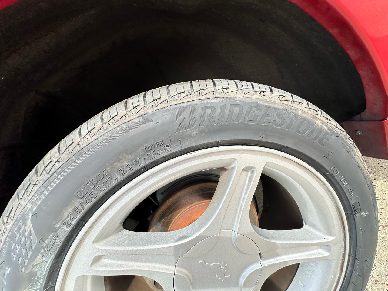 Ford Mustang GT convertible 1999