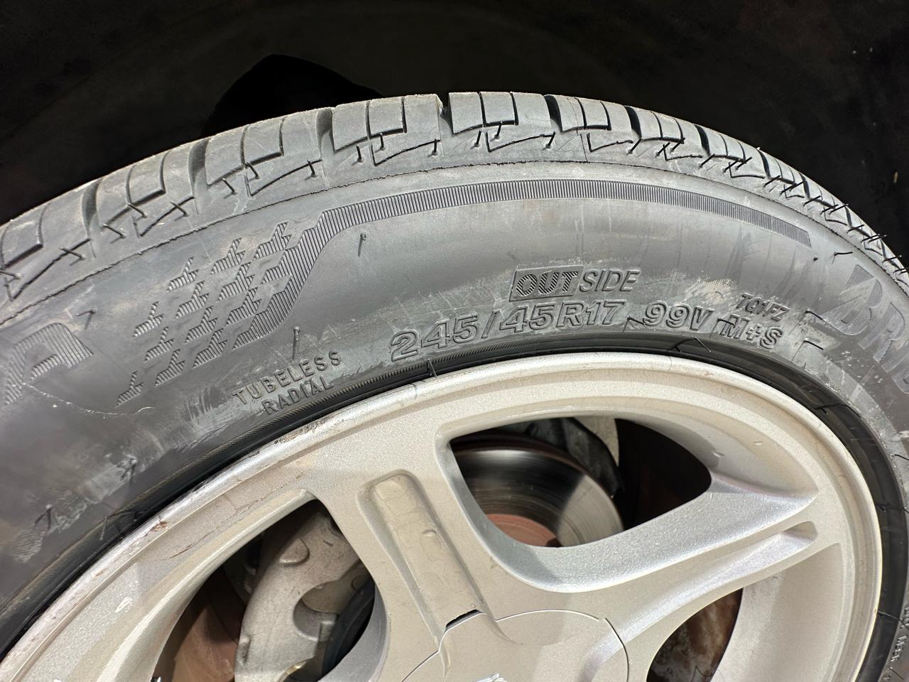 Ford Mustang GT convertible 1999