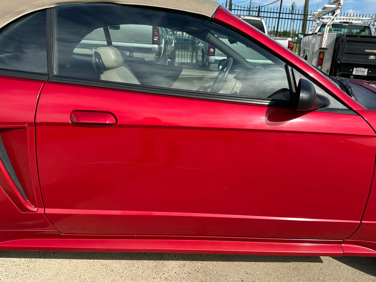 Ford Mustang GT convertible 1999