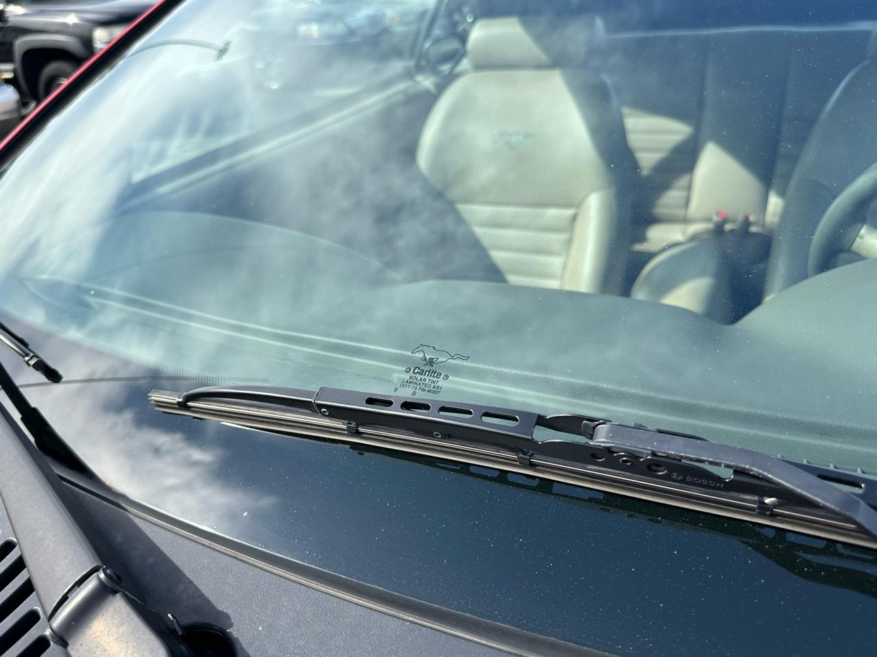 Ford Mustang GT convertible 1999