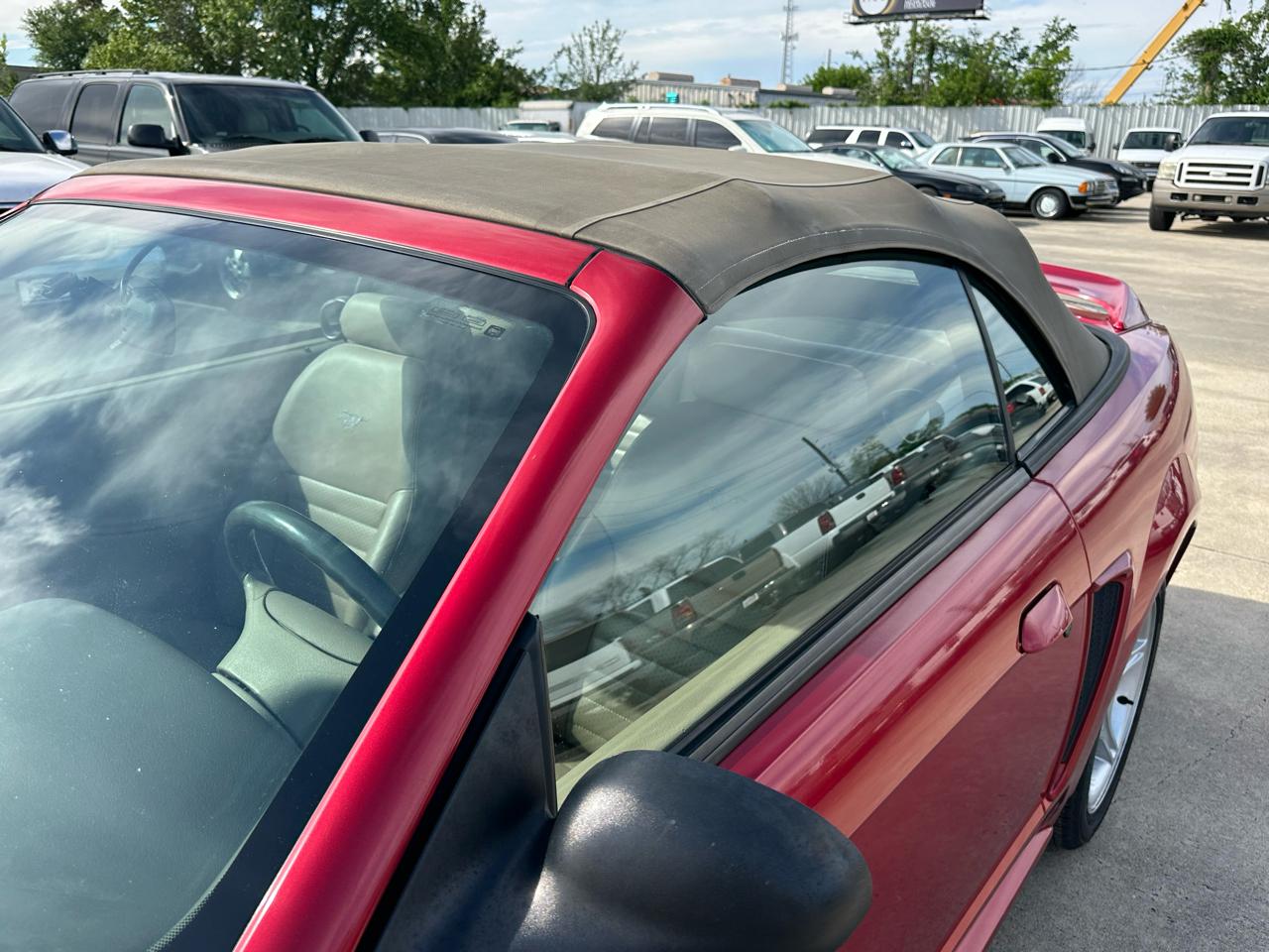 Ford Mustang GT convertible 1999