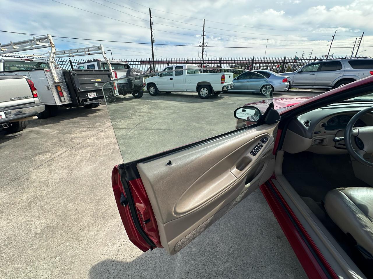 Ford Mustang GT convertible 1999