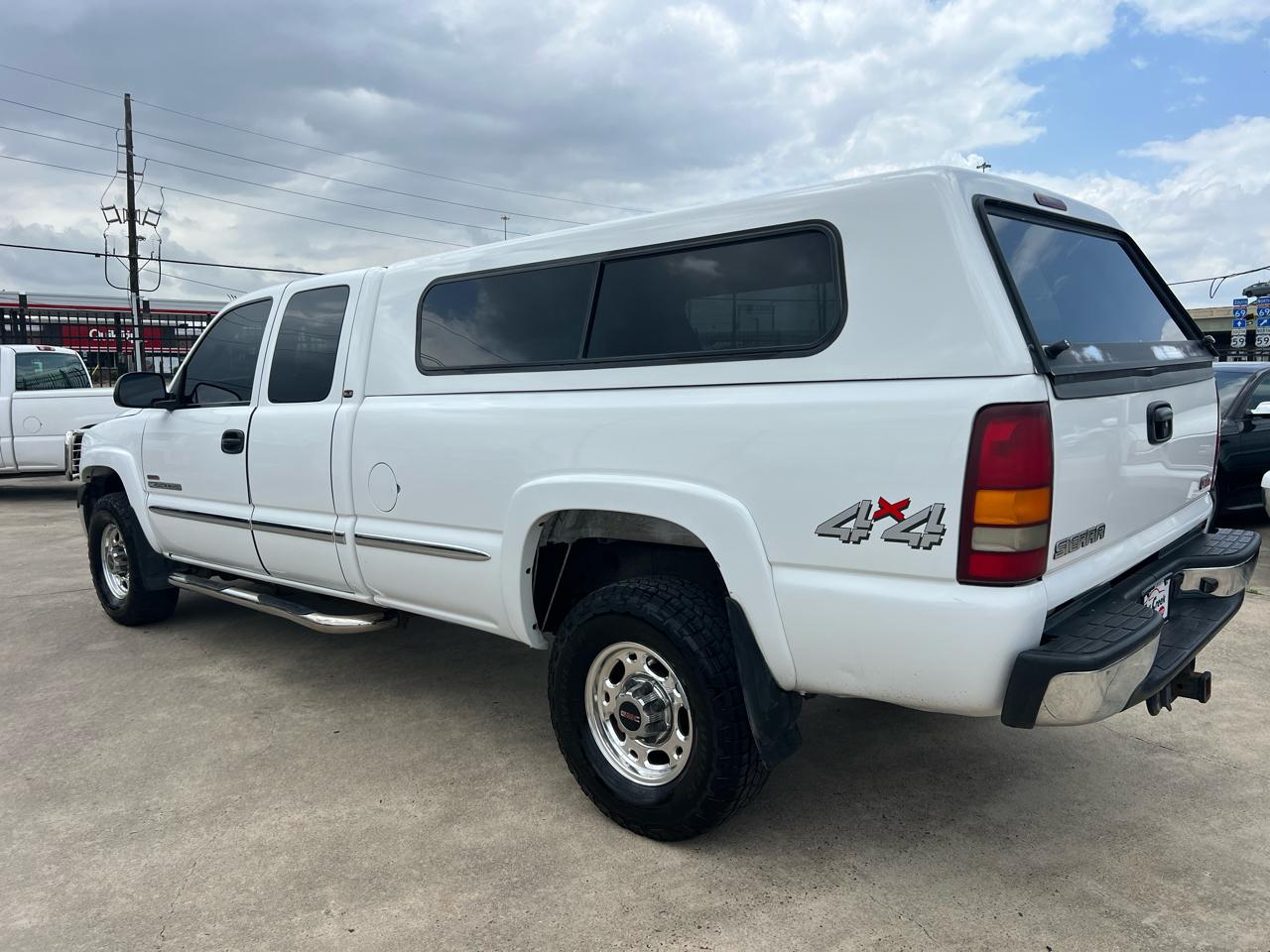 GMC Sierra 2500HD SLE Ext. Cab Short Bed 4WD 2002