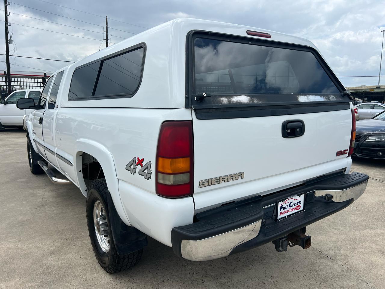 GMC Sierra 2500HD SLE Ext. Cab Short Bed 4WD 2002