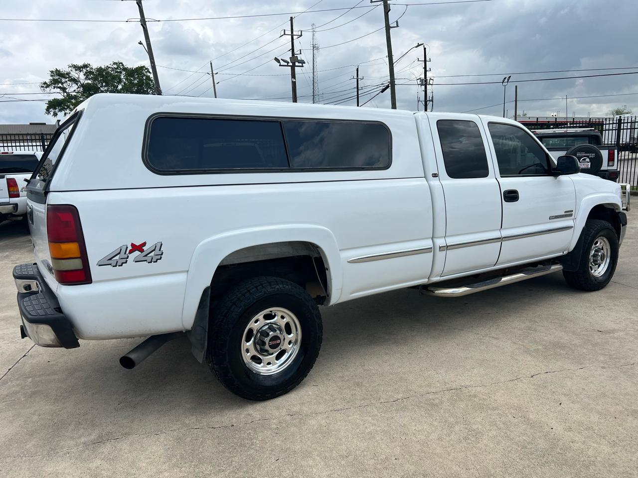 GMC Sierra 2500HD SLE Ext. Cab Short Bed 4WD 2002