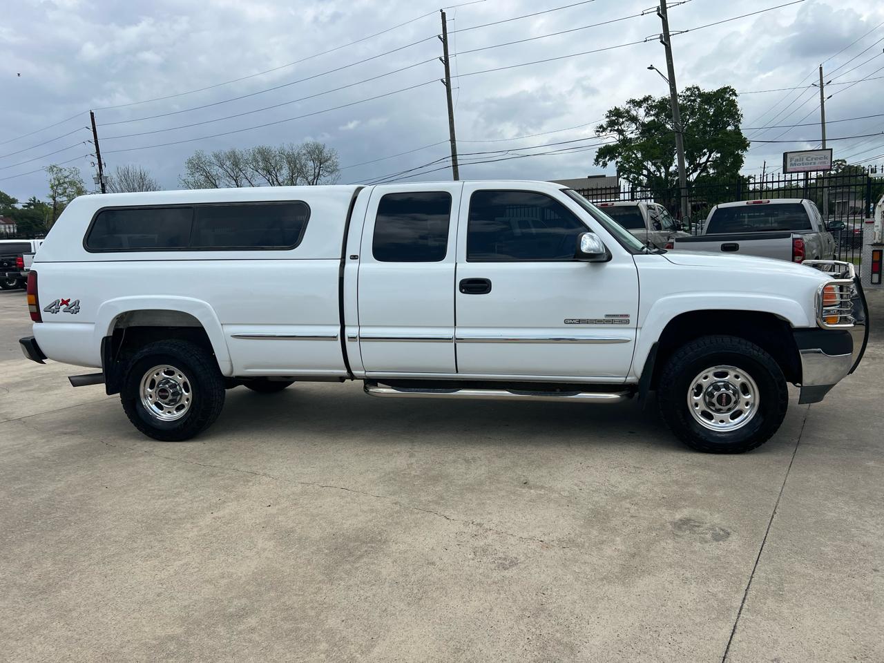 GMC Sierra 2500HD SLE Ext. Cab Short Bed 4WD 2002
