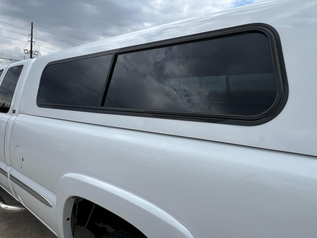 GMC Sierra 2500HD SLE Ext. Cab Short Bed 4WD 2002