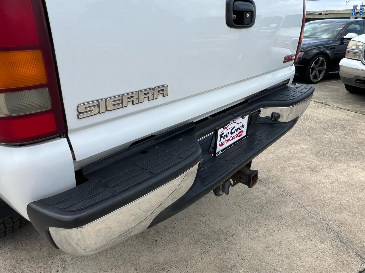 GMC Sierra 2500HD SLE Ext. Cab Short Bed 4WD 2002