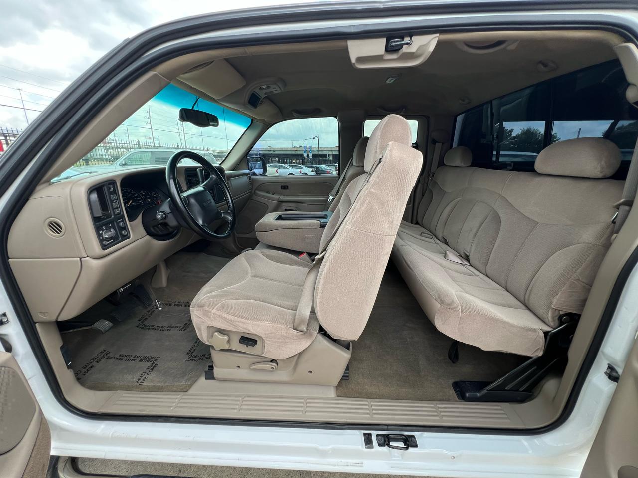 GMC Sierra 2500HD SLE Ext. Cab Short Bed 4WD 2002