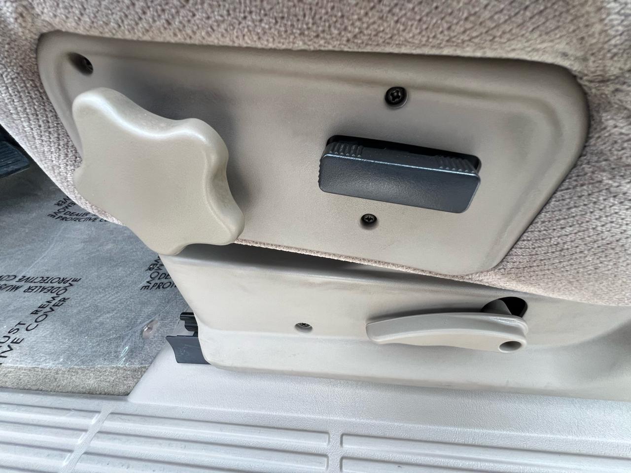 GMC Sierra 2500HD SLE Ext. Cab Short Bed 4WD 2002