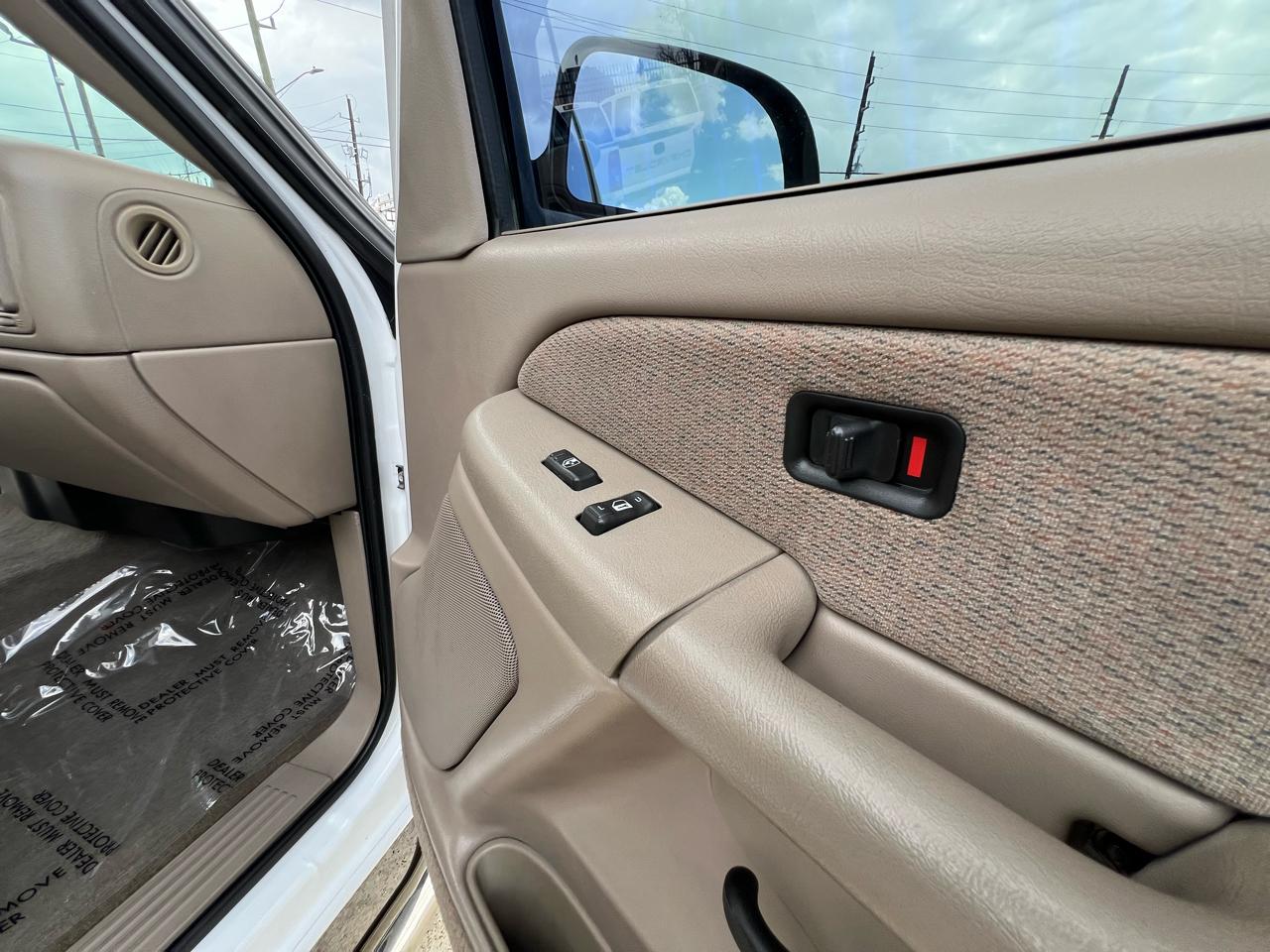 GMC Sierra 2500HD SLE Ext. Cab Short Bed 4WD 2002