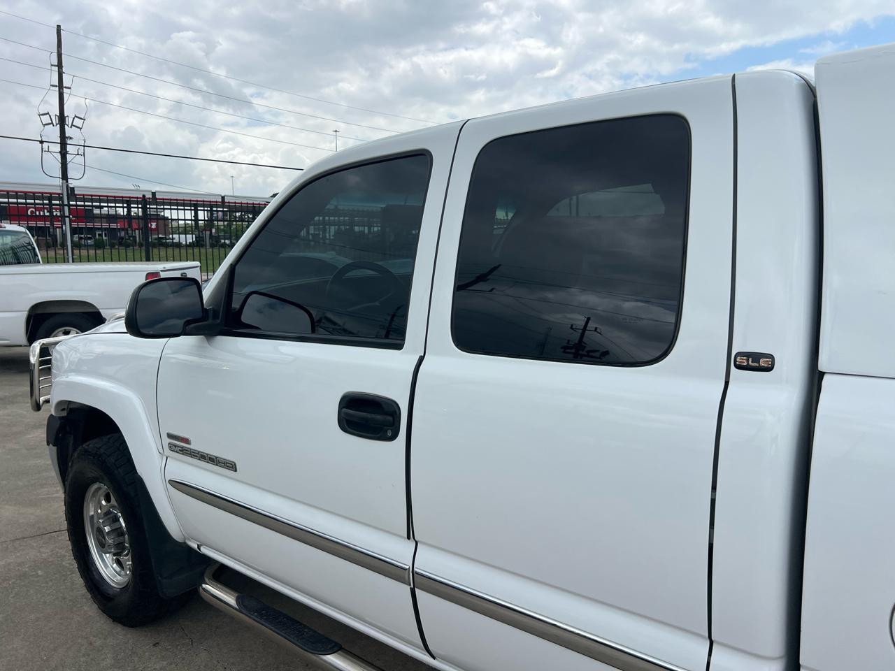 GMC Sierra 2500HD SLE Ext. Cab Short Bed 4WD 2002