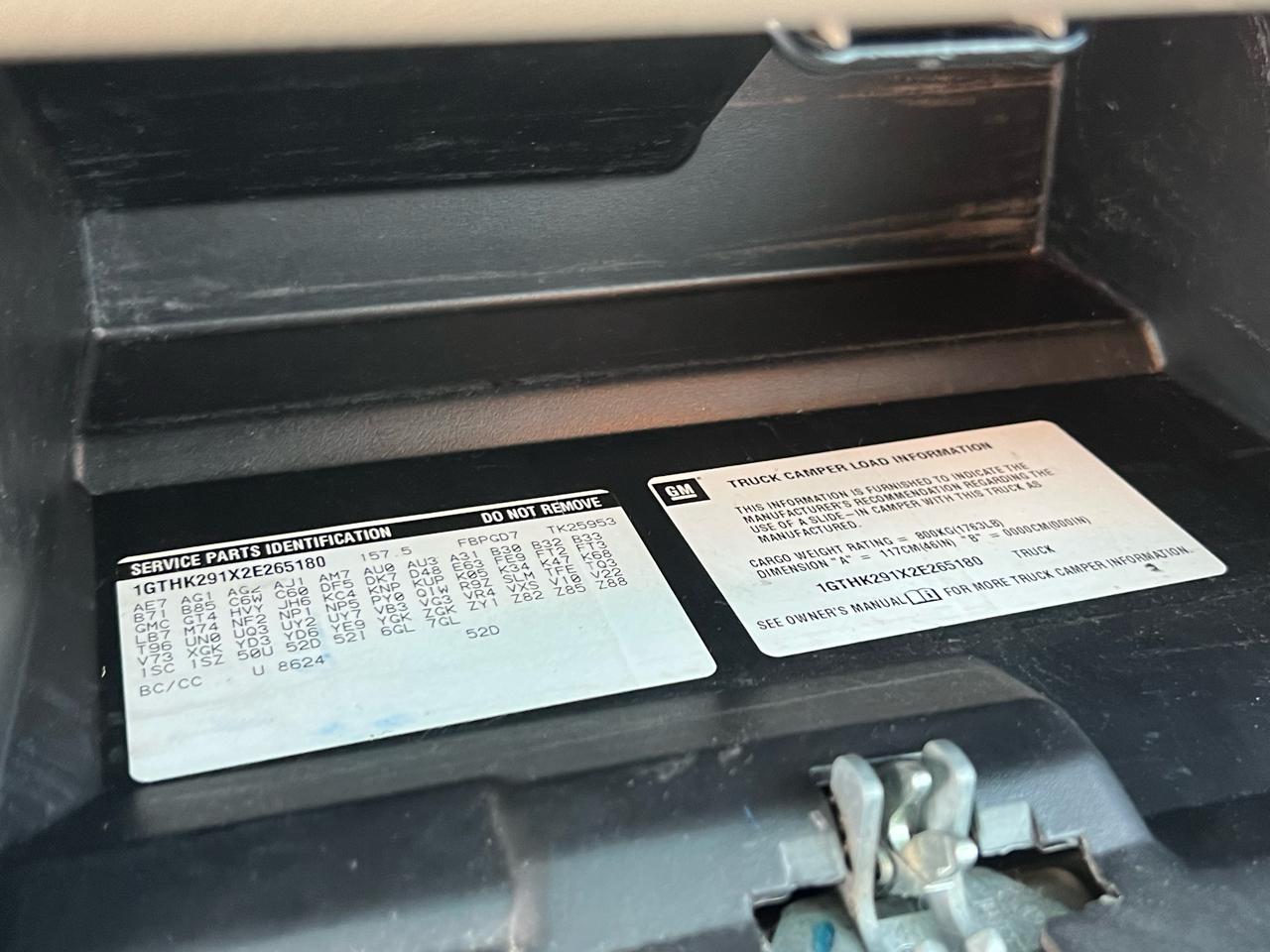 GMC Sierra 2500HD SLE Ext. Cab Short Bed 4WD 2002