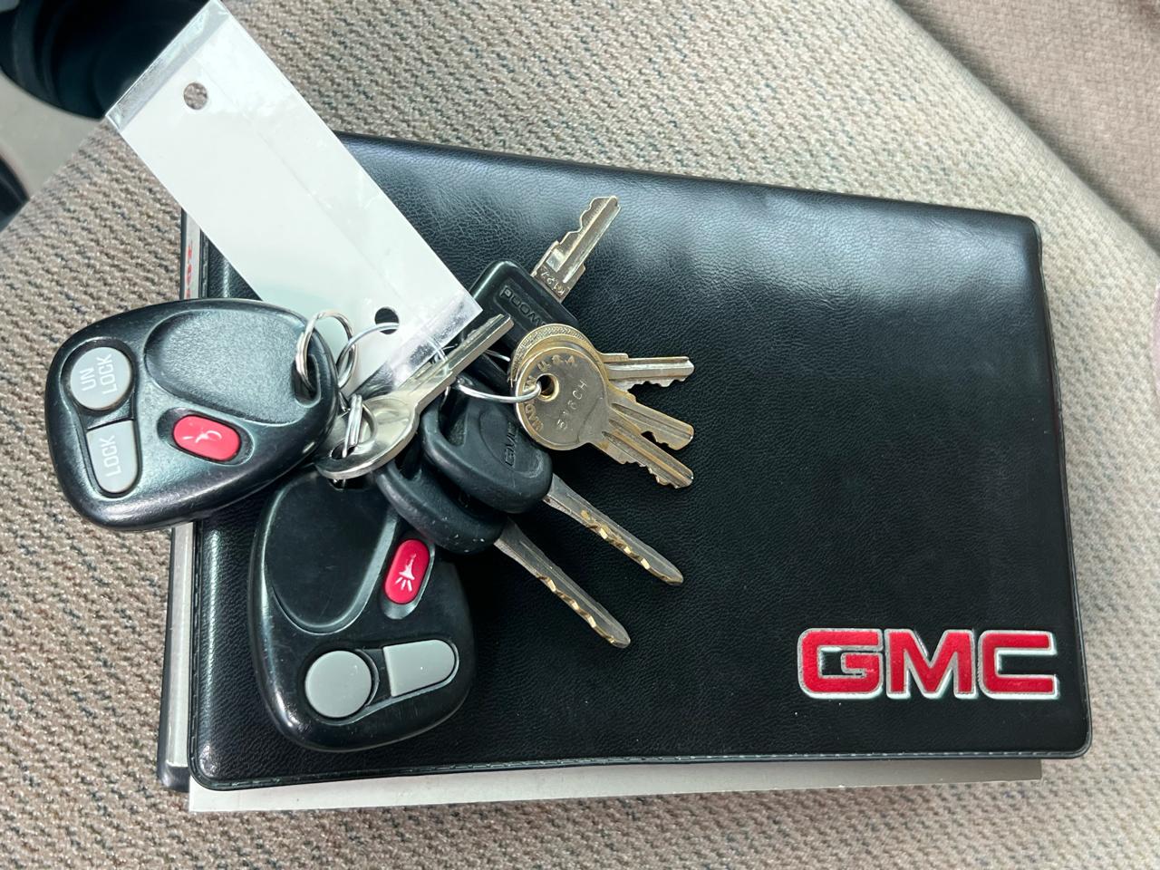 GMC Sierra 2500HD SLE Ext. Cab Short Bed 4WD 2002