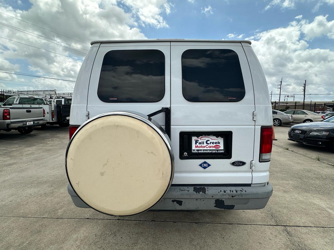 Ford Econoline E350 Super Duty 2000