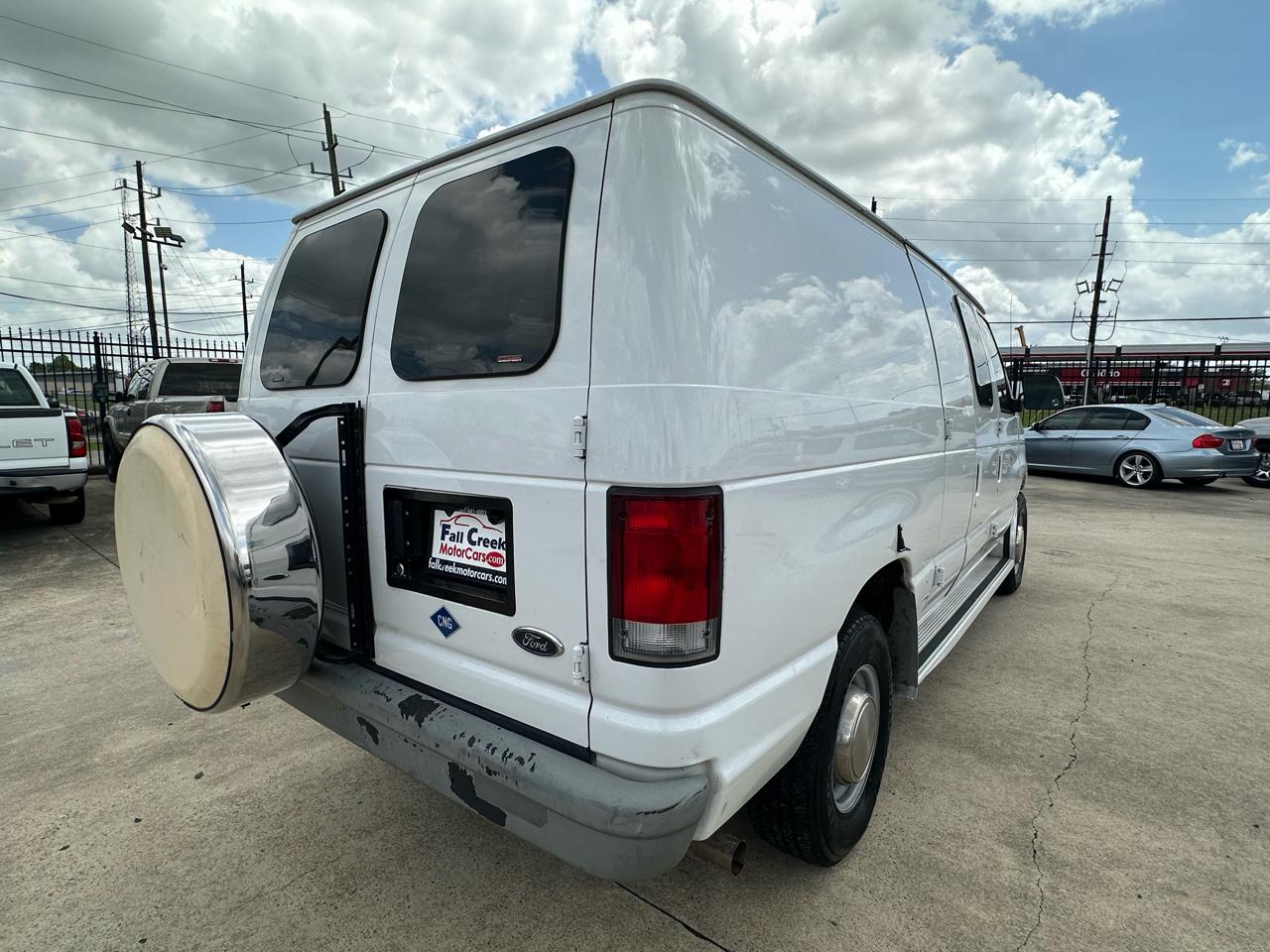 Ford Econoline E350 Super Duty 2000