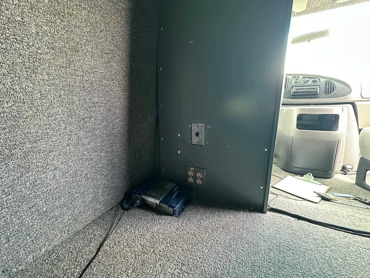 Ford Econoline E350 Super Duty 2000