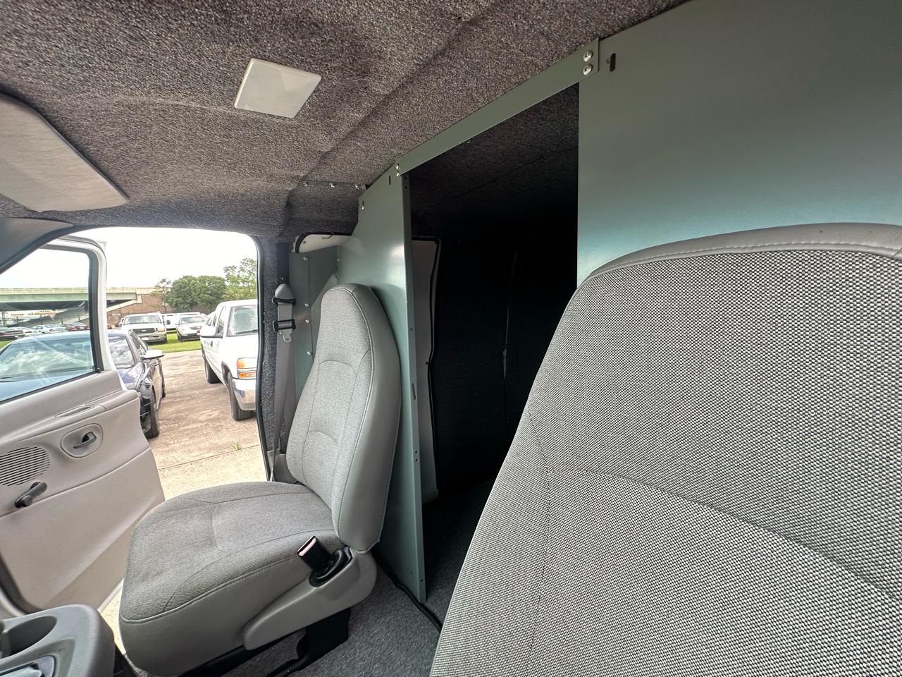 Ford Econoline E350 Super Duty 2000