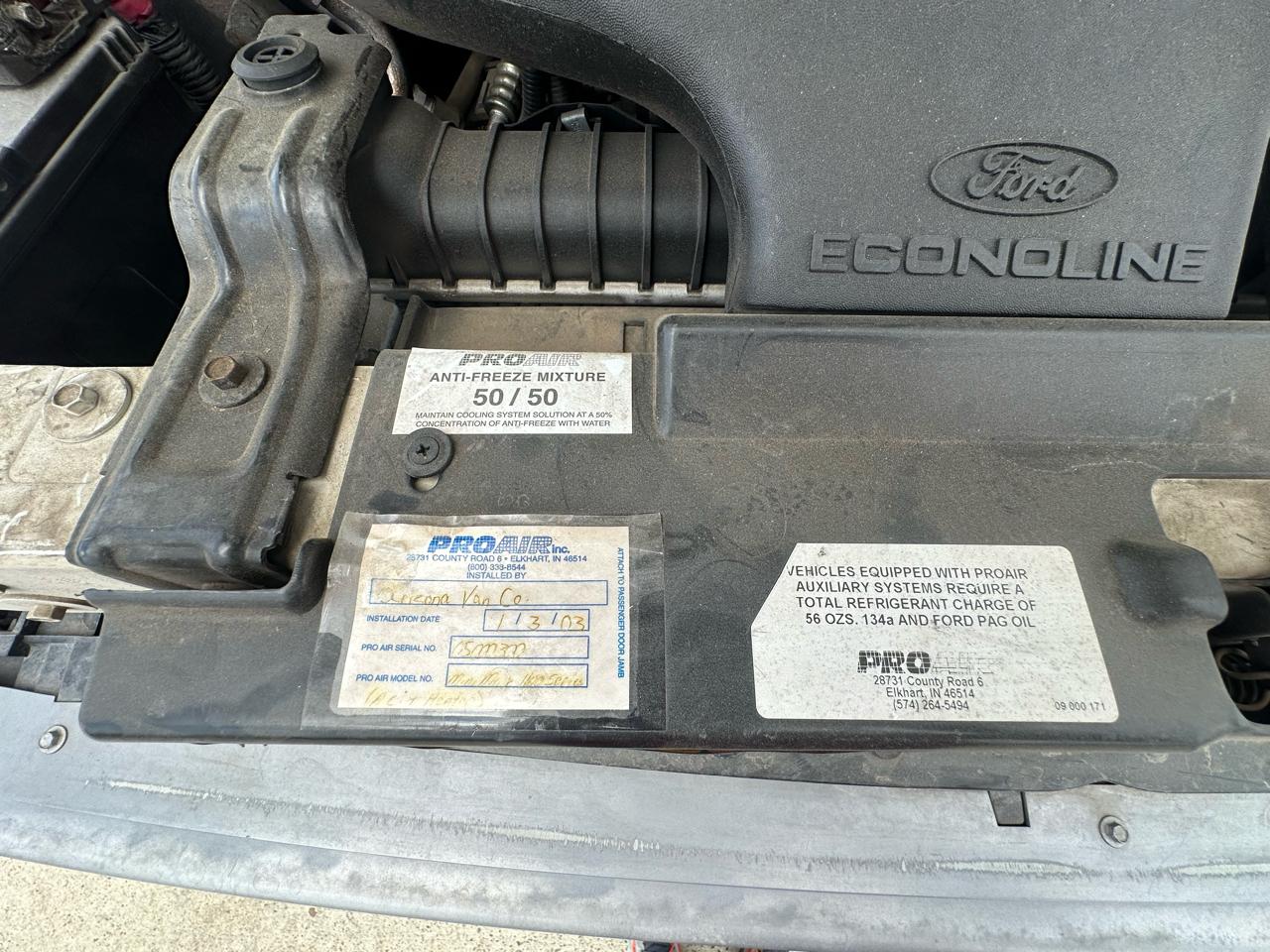 Ford Econoline E350 Super Duty 2000