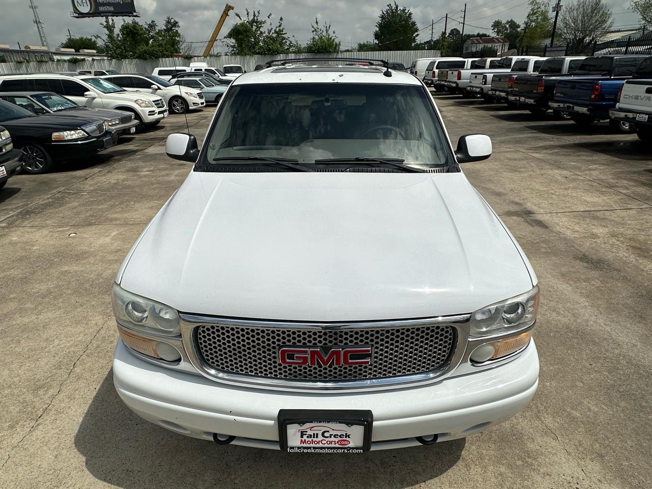 GMC Yukon Denali XL 2002