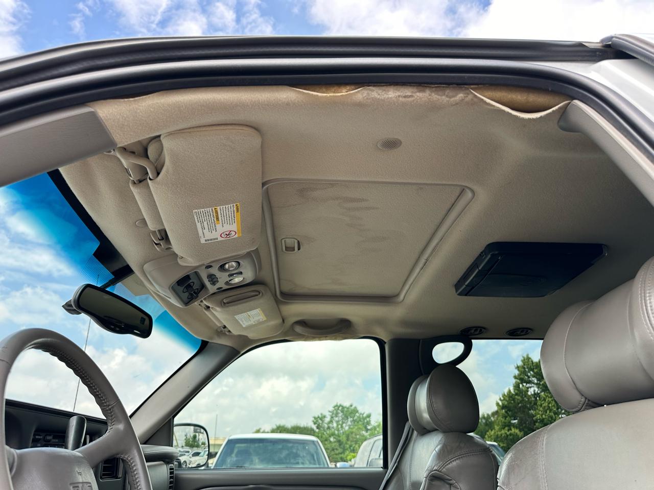 GMC Yukon Denali XL 2002